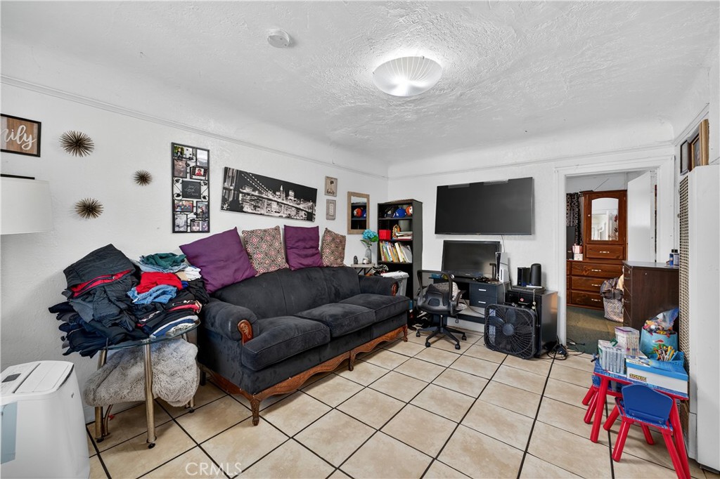 MLS #DW25203484 image #8