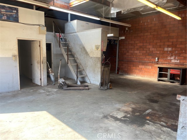 Detail Gallery Image 5 of 10 For 2044 W 166th St, Torrance,  CA 90504 - – Beds | – Baths