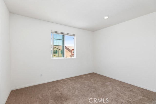 Detail Gallery Image 20 of 34 For 8822 Searcher St, Chino,  CA 91708 - 5 Beds | 3 Baths