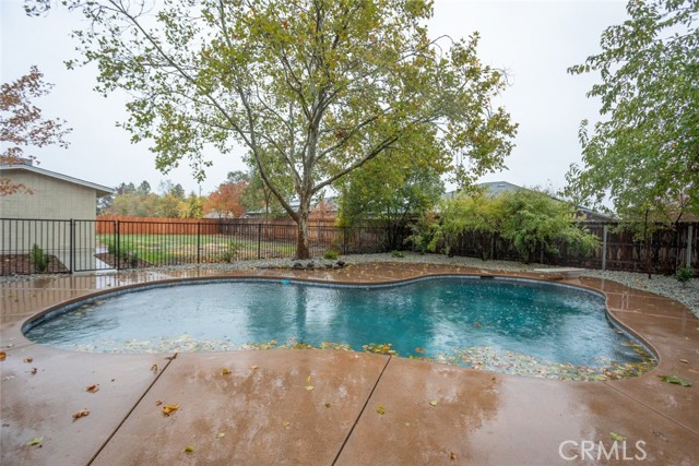 Detail Gallery Image 49 of 71 For 19 Kinswood Ln, Chico,  CA 95973 - 4 Beds | 2 Baths