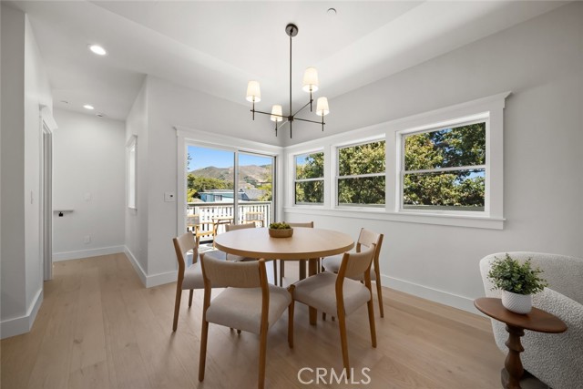 775 Toro Street, San Luis Obispo CA: https://media.crmls.org/medias/a111334b-3ba1-4772-8cbe-7f56e091037c.jpg