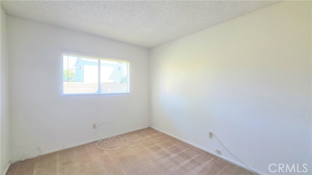 Detail Gallery Image 20 of 25 For 2731 S Cucamonga Ave, Ontario,  CA 91761 - 4 Beds | 2/1 Baths