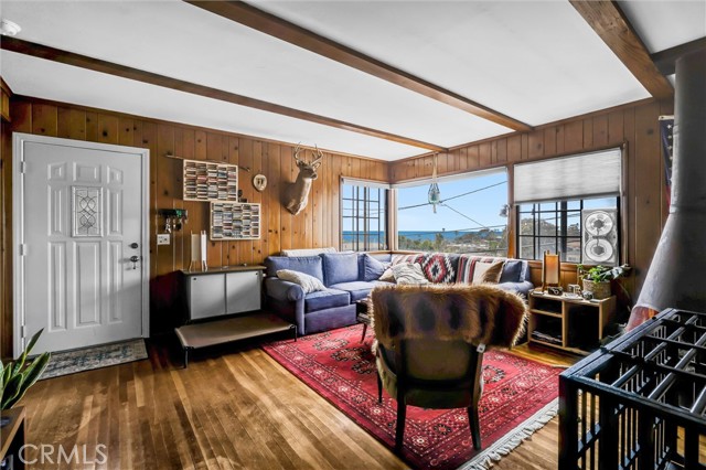 266 Grandview, Laguna Beach CA: https://media.crmls.org/medias/a1117d28-7359-4e2f-ae52-3b276f502961.jpg