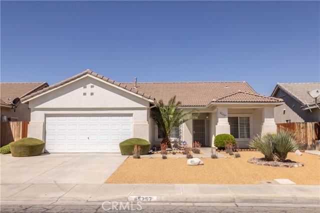 Detail Gallery Image 1 of 29 For 45757 Knightsbridge St, Lancaster,  CA 93534 - 3 Beds | 2 Baths