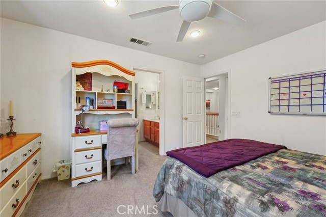 13856 Casablanca Court, Eastvale CA: https://media.crmls.org/medias/a112dfe9-a97e-4a32-9380-d2cea0e3deec.jpg