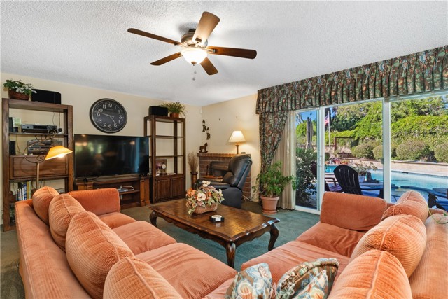 Detail Gallery Image 13 of 40 For 1663 N Pala Pl, Orange,  CA 92867 - 4 Beds | 3 Baths