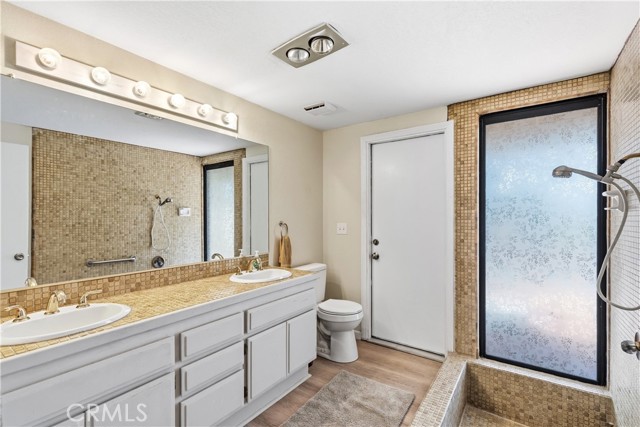 Detail Gallery Image 20 of 42 For 30619 Early Round Dr, Canyon Lake,  CA 92587 - 3 Beds | 2/1 Baths