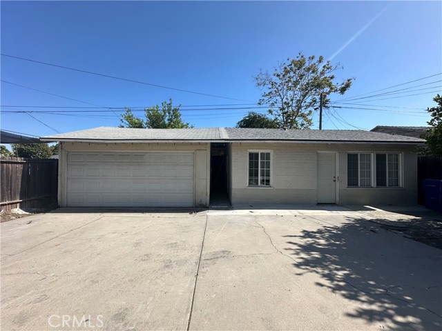 942 E 6th Street, Pomona CA: https://media.crmls.org/medias/a1136147-82e7-45c5-bb05-59234fa6acc9.jpg