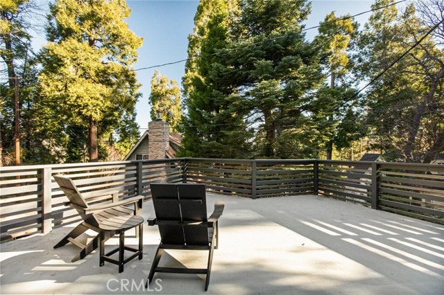 Detail Gallery Image 21 of 30 For 252 Crest Cir, Lake Arrowhead,  CA 92352 - 3 Beds | 2 Baths