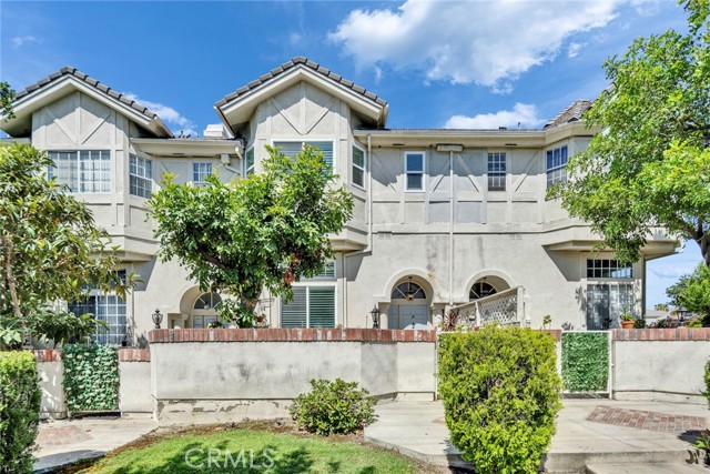 Detail Gallery Image 1 of 28 For 166 Alta St #B,  Arcadia,  CA 91006 - 3 Beds | 2/1 Baths