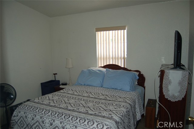 Detail Gallery Image 10 of 22 For 2744 W Rialto Ave #33,  Rialto,  CA 92376 - 3 Beds | 2 Baths