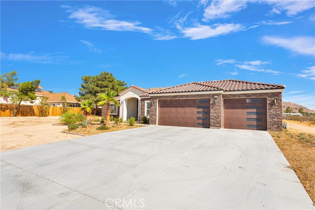 17073 Mesquite Road, Apple Valley, California 92307, 4 Bedrooms Bedrooms, ,3 BathroomsBathrooms,Residential,For Sale,17073 Mesquite Road,CRHD24211034