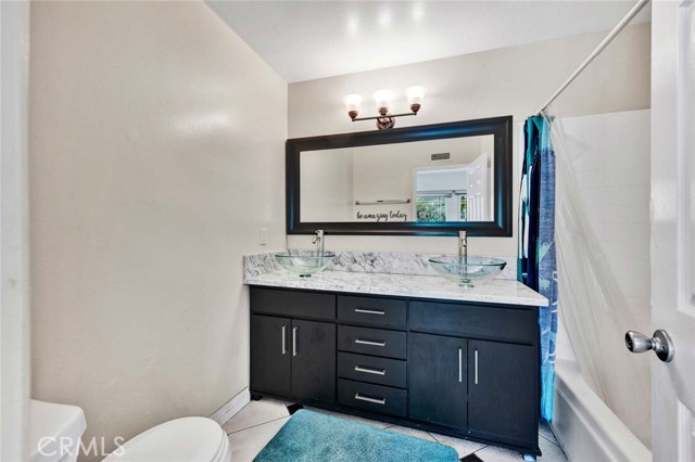 Detail Gallery Image 21 of 45 For 22702 Islamare, Lake Forest,  CA 92630 - 4 Beds | 2/1 Baths