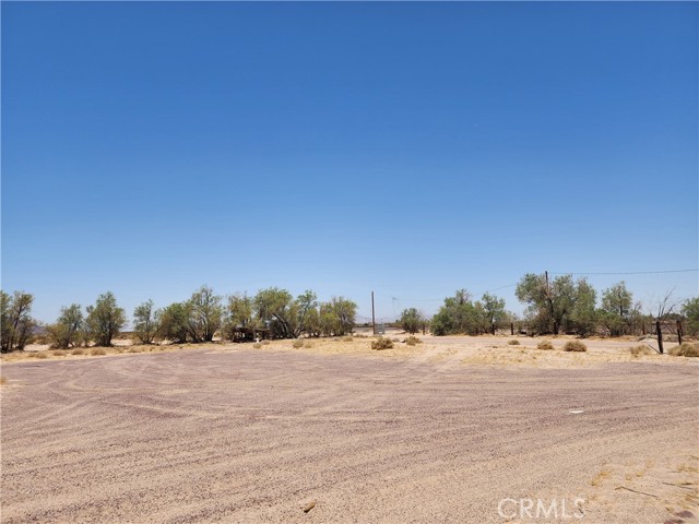 Detail Gallery Image 2 of 18 For 31312 Fort Cady Rd, Newberry Springs,  CA 92365 - – Beds | – Baths