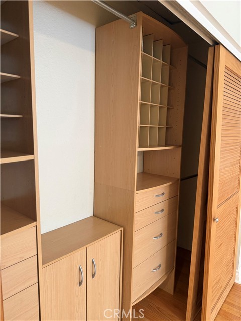 Detail Gallery Image 18 of 38 For 26141 Hatmor Dr, Calabasas,  CA 91302 - 4 Beds | 2 Baths