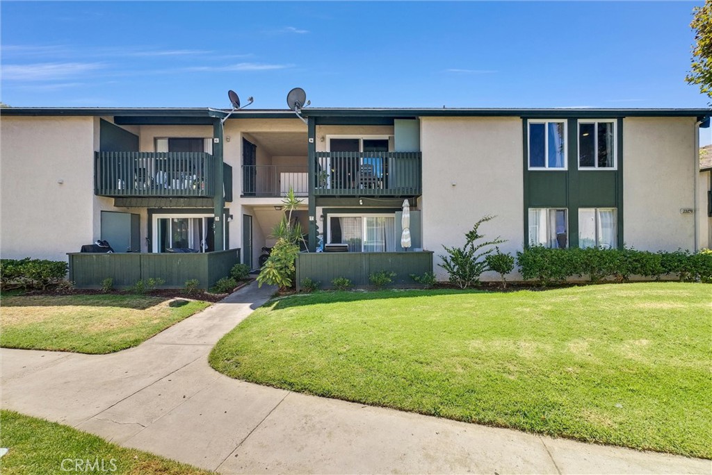 23276 Orange Avenue #8