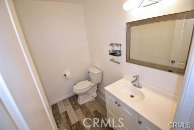 Detail Gallery Image 6 of 23 For 6501 Vanalden, Reseda,  CA 91335 - 4 Beds | 2 Baths