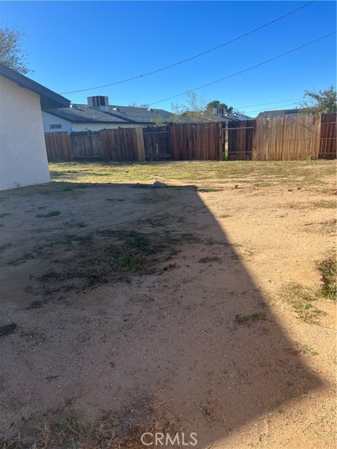 Detail Gallery Image 17 of 17 For 8873 Holly, California City,  CA 93505 - 3 Beds | 2 Baths