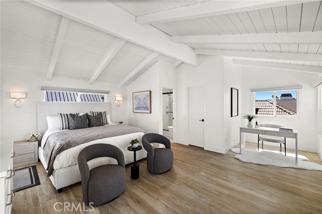 Detail Gallery Image 16 of 26 For 207 E Edgewater Ave #REAR,  Newport Beach,  CA 92661 - 2 Beds | 2 Baths