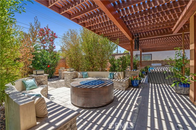 780 W Aster Place, Santa Ana CA: https://media.crmls.org/medias/a11d2db5-855d-4f2e-9d6d-62367c79bc80.jpg