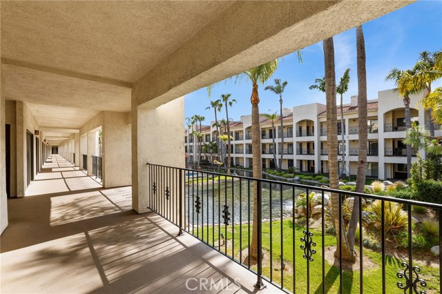 Detail Gallery Image 1 of 25 For 11630 Warner Ave #510,  Fountain Valley,  CA 92708 - 2 Beds | 2 Baths