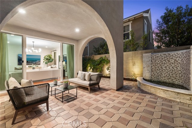 Detail Gallery Image 45 of 75 For 101 Newington, Irvine,  CA 92618 - 4 Beds | 3/1 Baths