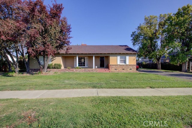 Detail Gallery Image 2 of 40 For 651 E 21st, Merced,  CA 95340 - 2 Beds | 2 Baths