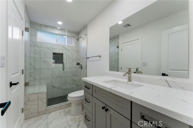 Detail Gallery Image 24 of 50 For 2534 Alona, Santa Ana,  CA 92706 - 5 Beds | 4 Baths