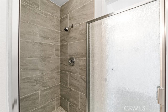 1024 Ardmore Circle, Redlands CA: https://media.crmls.org/medias/a1210bb4-b255-455b-933f-bf1f287a77b9.jpg