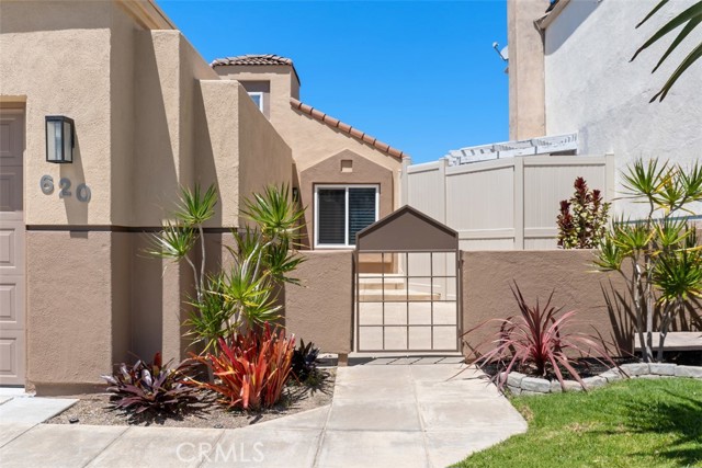 Detail Gallery Image 3 of 46 For 620 via Umbroso, San Clemente,  CA 92672 - 2 Beds | 2 Baths