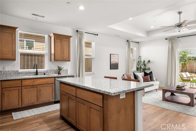 Detail Gallery Image 11 of 39 For 385 Bellamy Ter, Chico,  CA 95973 - 3 Beds | 2 Baths