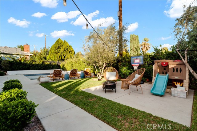 Detail Gallery Image 32 of 38 For 11432 Sophia Ave, Granada Hills,  CA 91344 - 3 Beds | 2 Baths