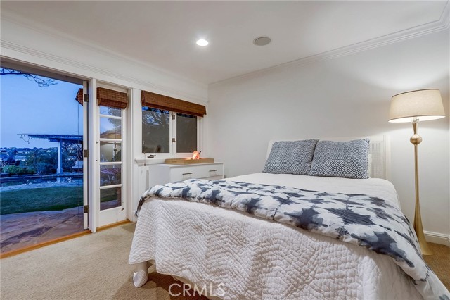 407 Mendoza Terrace, Corona del Mar CA: https://media.crmls.org/medias/a1234bc6-a85f-4794-9b30-c23cddeb2b9d.jpg