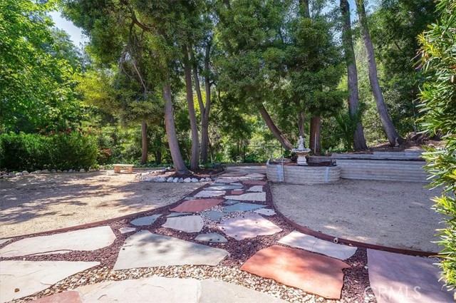 Detail Gallery Image 44 of 50 For 2521 Wildrose Ln, Upland,  CA 91784 - 4 Beds | 3 Baths