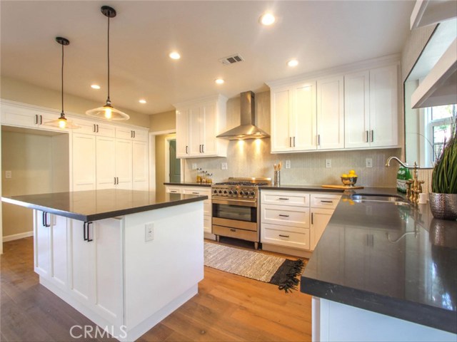 1978 Avenida Feliciano, Rancho Palos Verdes, California 90275, 4 Bedrooms Bedrooms, ,1 BathroomBathrooms,Residential,Sold,Avenida Feliciano,WS17211894