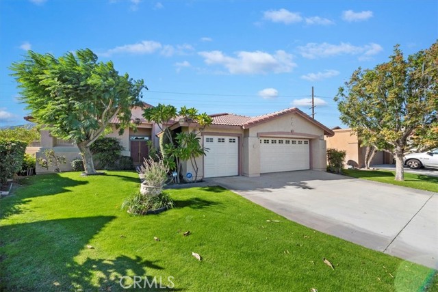 Detail Gallery Image 2 of 49 For 79105 Diane Dr, La Quinta,  CA 92253 - 3 Beds | 2/1 Baths