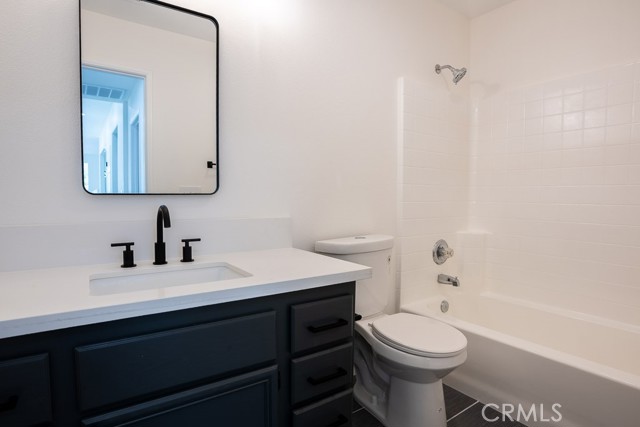 7502 Ridge View Drive, Lancaster CA: https://media.crmls.org/medias/a1255184-405a-4e35-a196-d61424ae0ddf.jpg