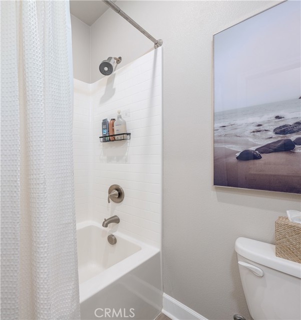 19209 Tideline Court, Huntington Beach CA: https://media.crmls.org/medias/a12562de-4acf-48d9-8cd8-c0053feaa667.jpg