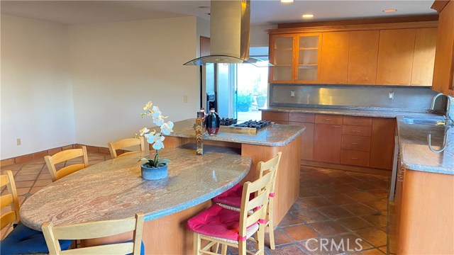 Detail Gallery Image 15 of 35 For 5974 Maury Ave, Woodland Hills,  CA 91367 - 3 Beds | 2 Baths