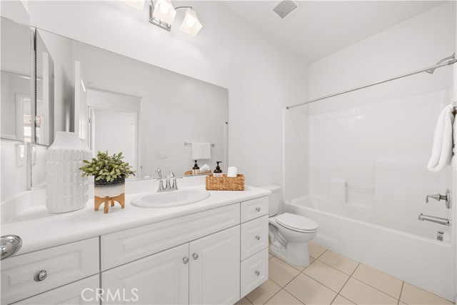 Detail Gallery Image 29 of 41 For 153 Fixie, Irvine,  CA 92618 - 3 Beds | 3/1 Baths