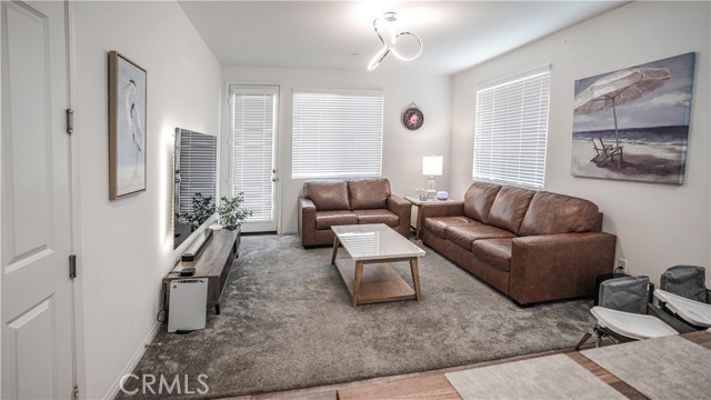 7600 Channel View Street, Chino CA: https://media.crmls.org/medias/a1261db2-b48a-4b7a-9b49-f66e82d5bb4a.jpg