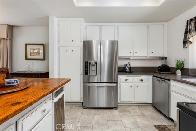 4119 Oak Island Lane, Fallbrook CA: https://media.crmls.org/medias/a126617c-becb-4995-a92e-dc06b197df45.jpg