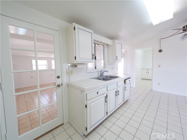 Detail Gallery Image 13 of 30 For 5960 Park Bld, Joshua Tree,  CA 92252 - 3 Beds | 2 Baths