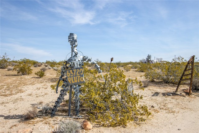 Detail Gallery Image 28 of 31 For 63720 Pluto Rd, Joshua Tree,  CA 92252 - 2 Beds | 1 Baths