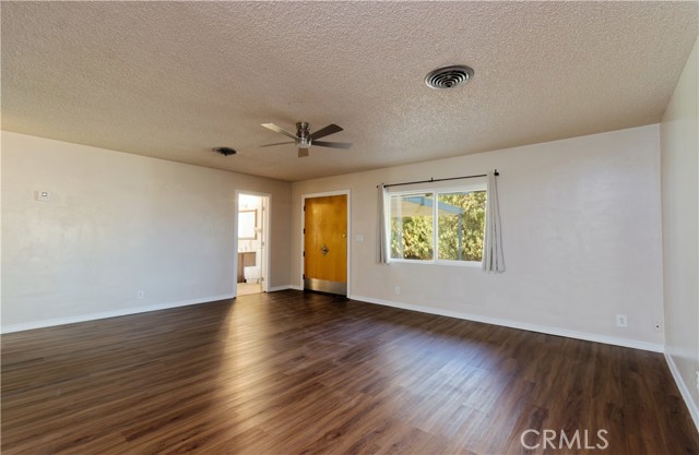 Detail Gallery Image 7 of 23 For 1444 Riviera Dr, Blythe,  CA 92225 - 3 Beds | 2 Baths