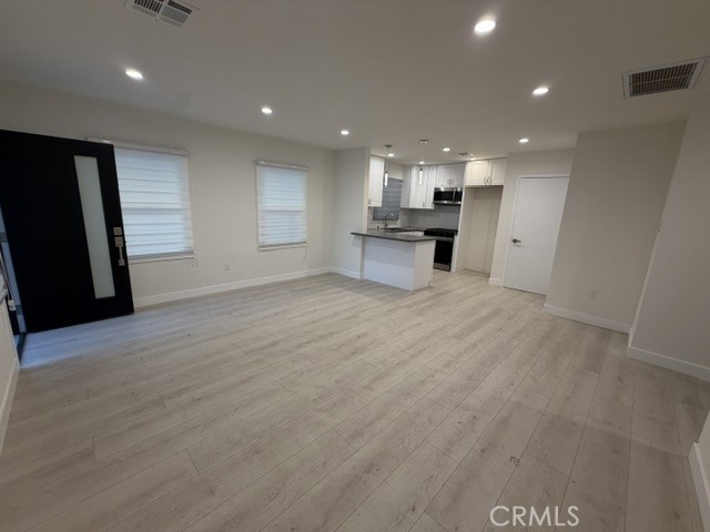 1454 East Wilson photo 20