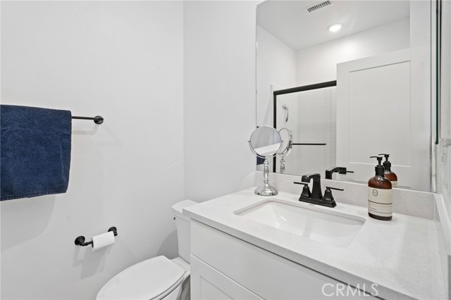 Detail Gallery Image 22 of 29 For 10319 Triple Crown Ln, Cypress,  CA 90720 - 4 Beds | 3/1 Baths