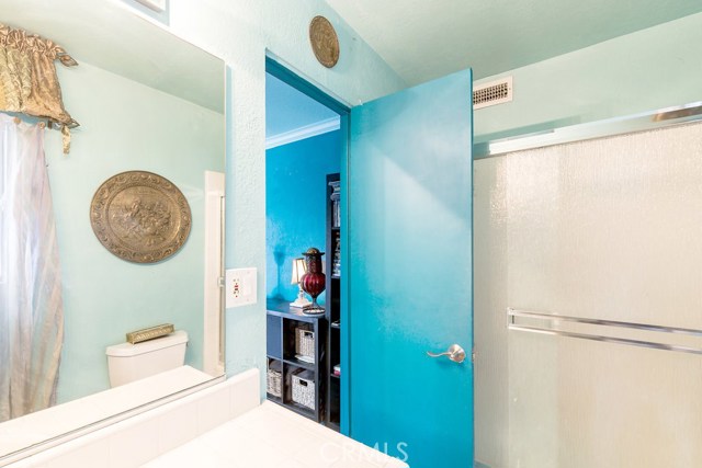 205 Lucia Avenue, Redondo Beach, California 90277, 7 Bedrooms Bedrooms, ,3 BathroomsBathrooms,Residential,Sold,Lucia,SB17052115