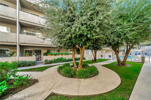 Detail Gallery Image 54 of 65 For 4647 Willis Ave #312,  Sherman Oaks,  CA 91403 - 2 Beds | 2 Baths