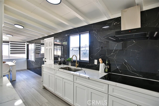 Detail Gallery Image 13 of 37 For 2540 W Picadilly Way, Anaheim,  CA 92801 - 3 Beds | 1/1 Baths